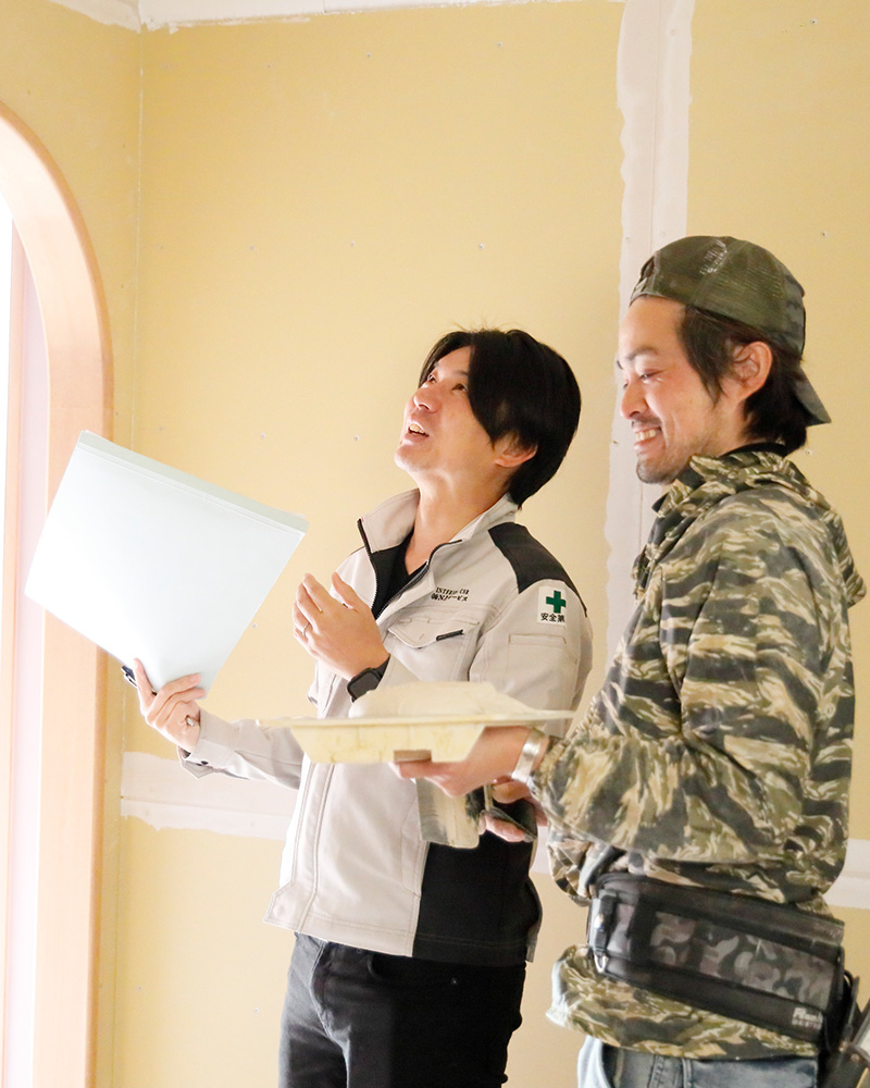 社員が働く様子